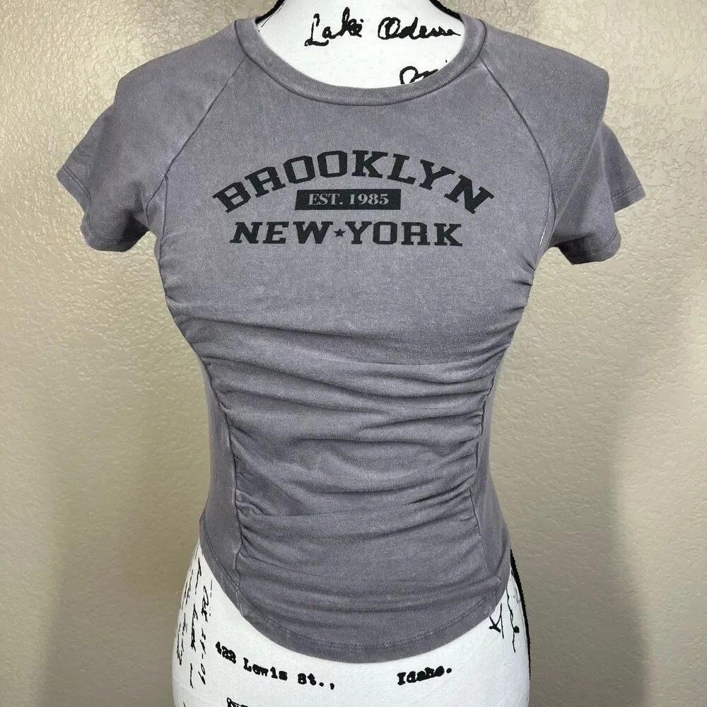 Just Polly Grey Crew neck Ruched-Front Baby Tee T-Shirt size M  Brooklyn casual